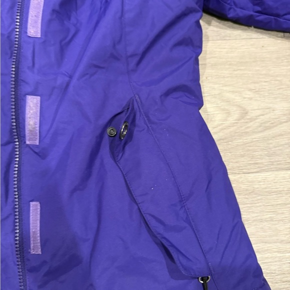 Columbia women’s Purple Ski & Snow Jacket Lightweight Design - Picture 9 of 13